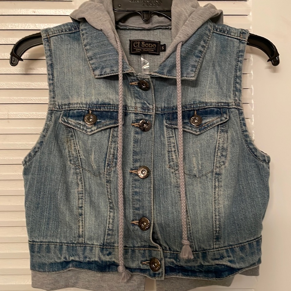 Hooded denim button up vest
